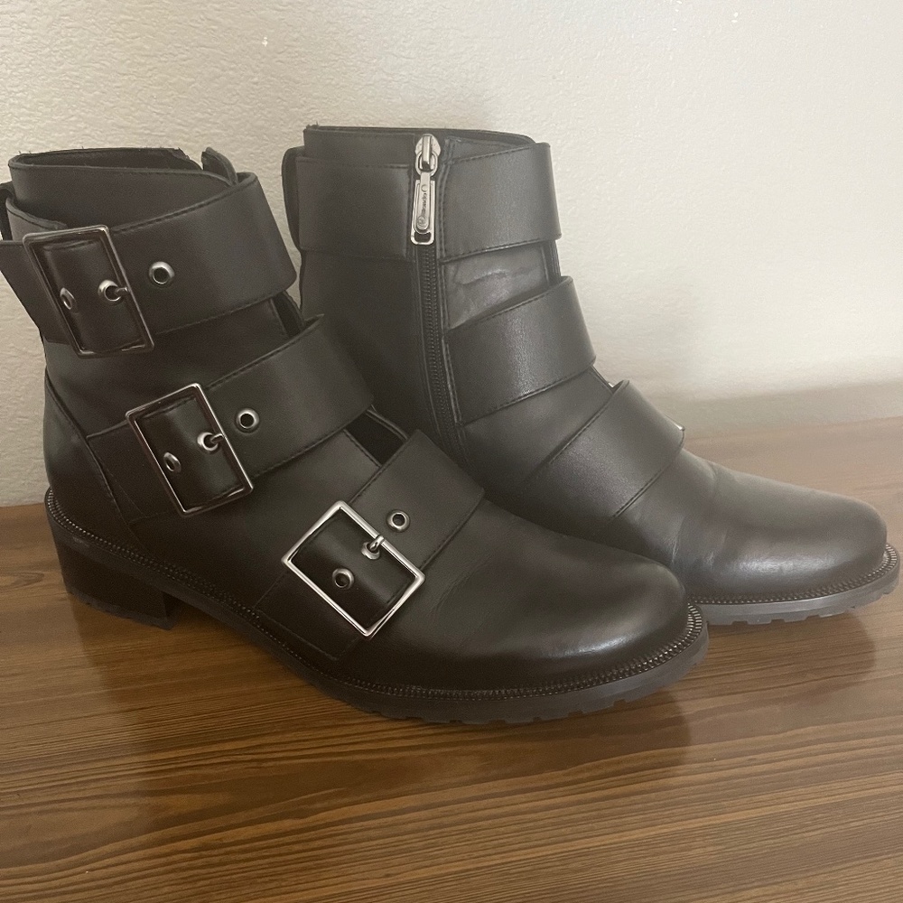 Blondo waterproof Booties